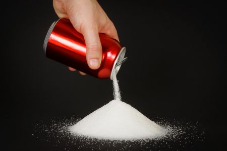 Picie coca-coli zwiększa ryzyko cukrzycy u szczupłych osób