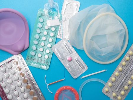 Palenie papierosów a antykoncepcja – jaką formę antykoncepcji powinni wybierać palacze?